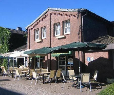 Hotel Zur Buche Bockhorn  Exterior photo